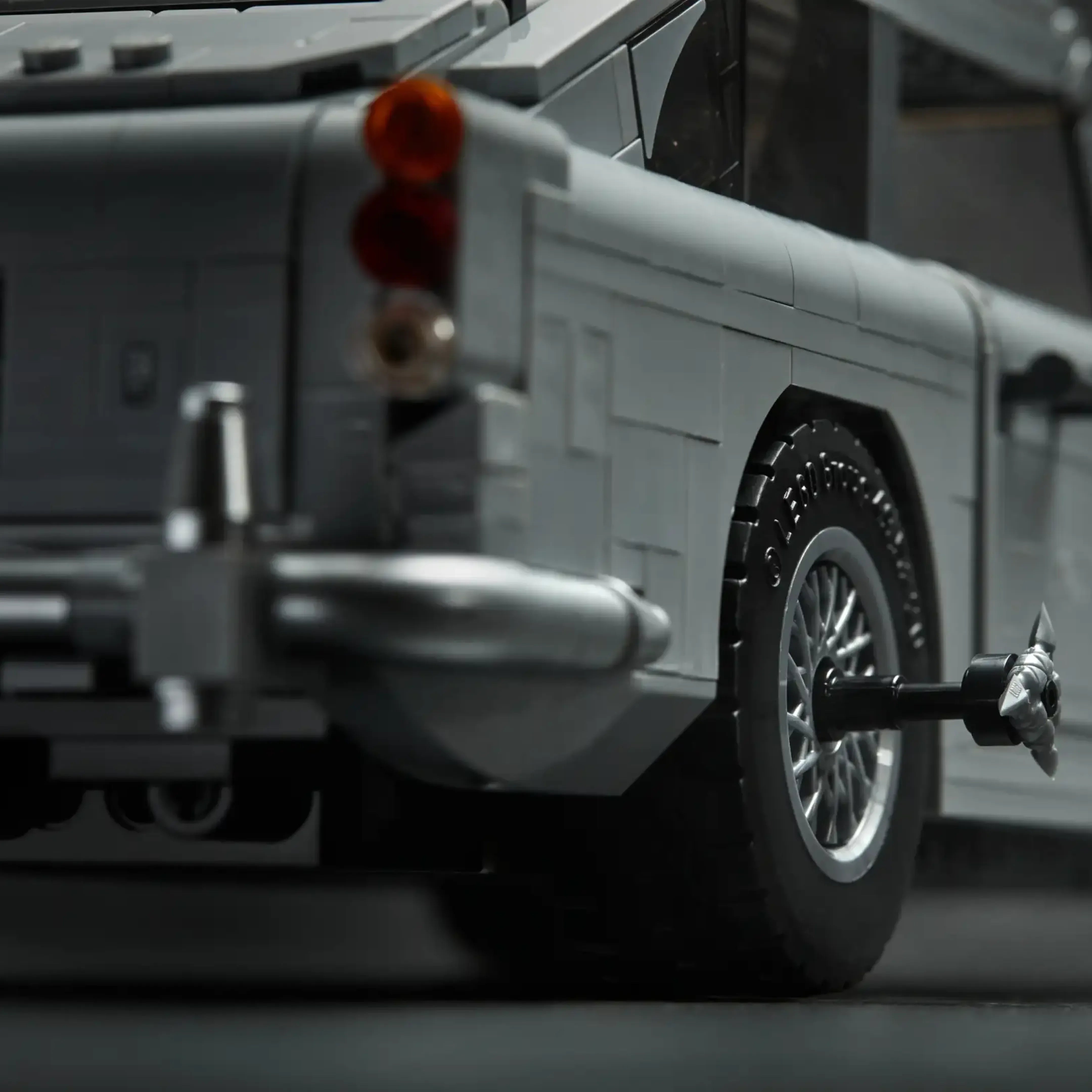 DB5 "007" (1295 pezzi)