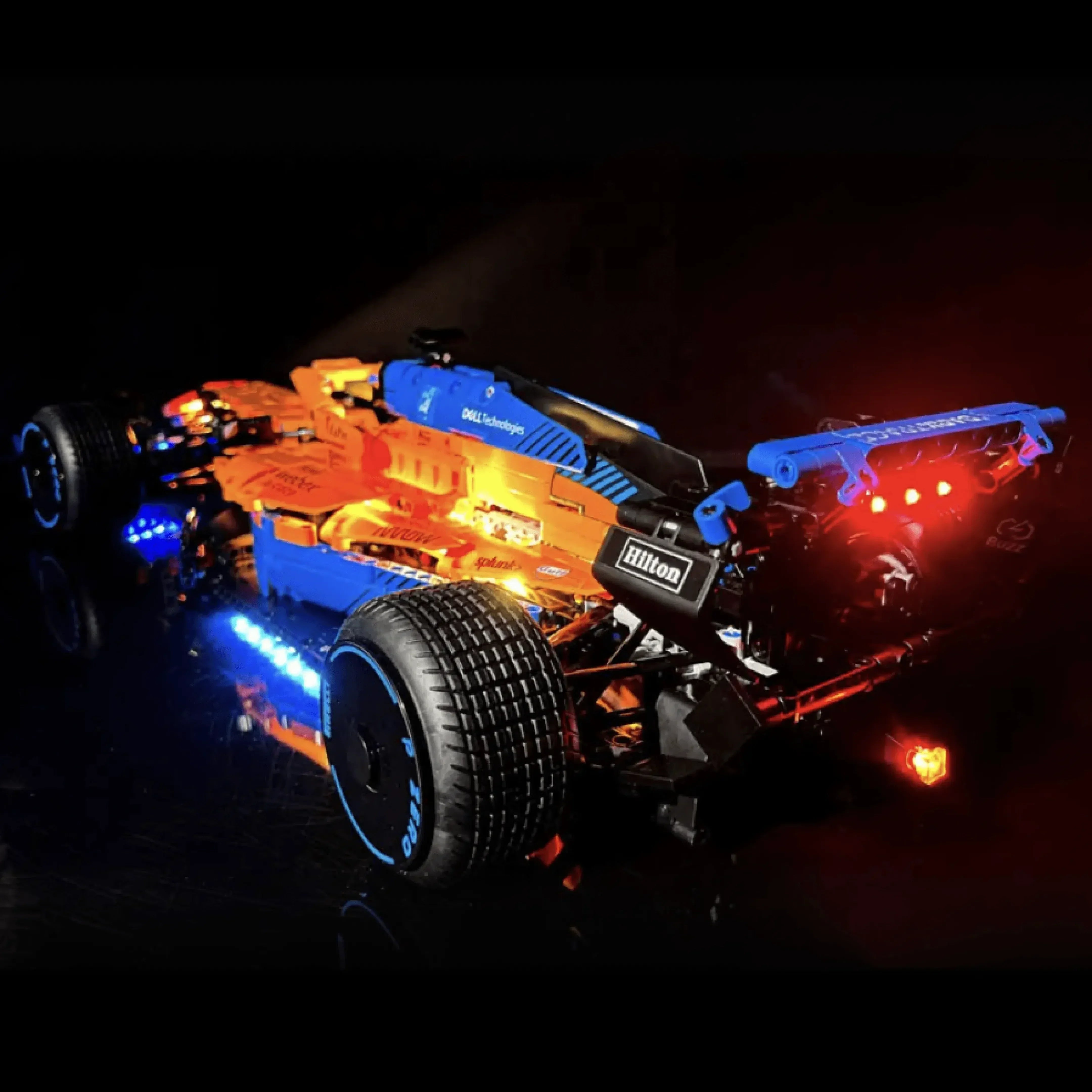 MCL RACING (1432 PEZZI)