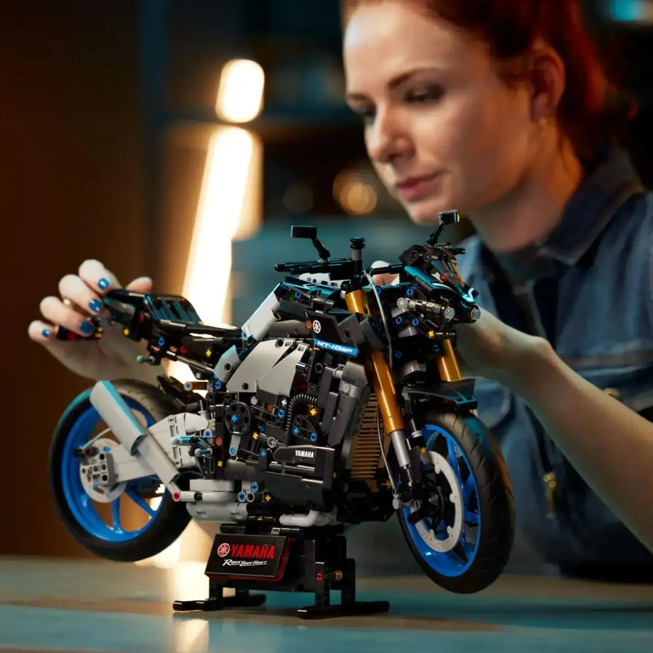 MT-10SP – Kit modello (1478 pezzi)